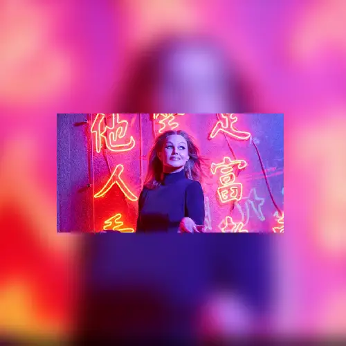 Belinda Carlisle + Blackbird 